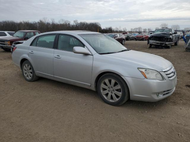 4T1BK36B87U178704 - 2007 TOYOTA AVALON XL SILVER photo 4