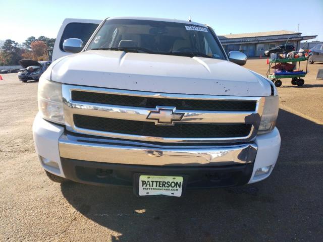 3GCEC13J67G500306 - 2007 CHEVROLET SILVERADO C1500 CREW CAB WHITE photo 11