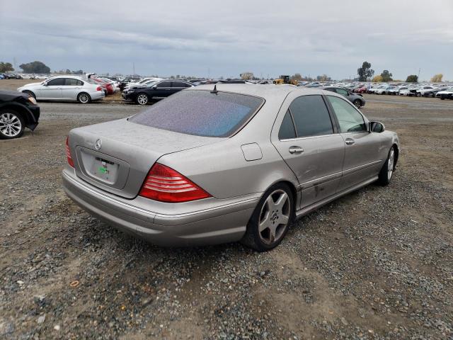 WDBNG70J54A387226 - 2004 MERCEDES-BENZ S 430 SILVER photo 3