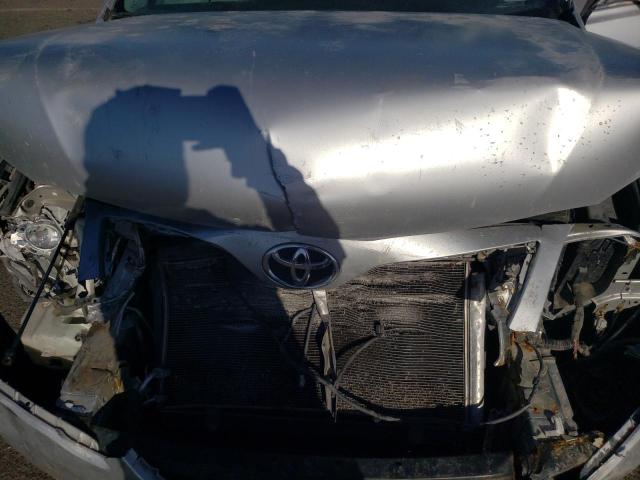 4T4BF3EK1AR060092 - 2010 TOYOTA CAMRY BASE SILVER photo 11