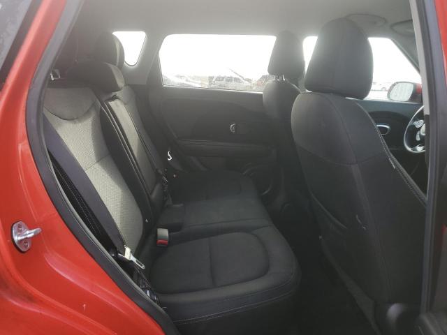 KNDJP3A52H7441997 - 2017 KIA SOUL + RED photo 10