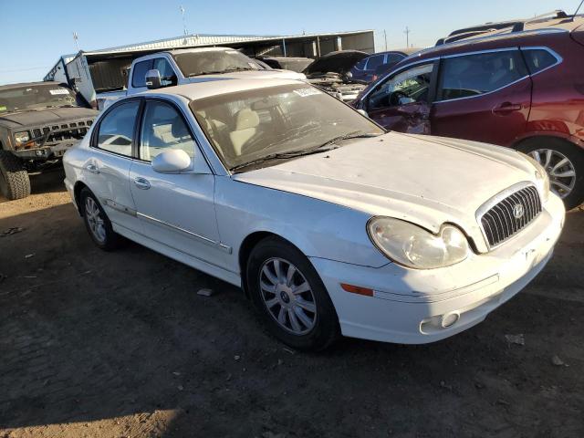 KMHWF35H85A136009 - 2005 HYUNDAI SONATA GLS WHITE photo 4