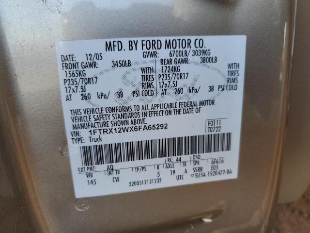 1FTRX12WX6FA65292 - 2006 FORD F150 GRAY photo 12