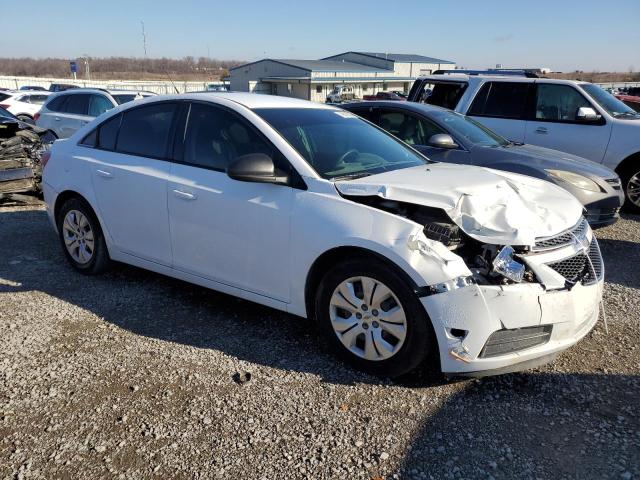 1G1PA5SH9E7321246 - 2014 CHEVROLET CRUZE LS WHITE photo 4