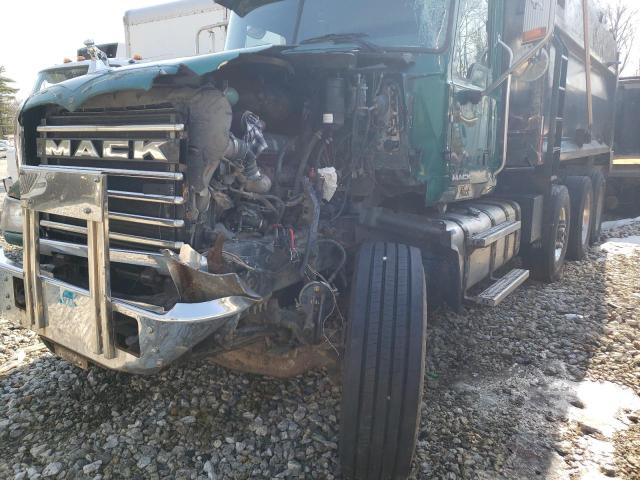 1M2AX07C4GM025868 - 2016 MACK 700 GU700 GREEN photo 9