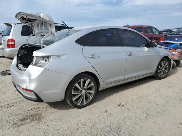 3KPC34A35JE022587 - 2018 HYUNDAI ACCENT LIMITED SILVER photo 3