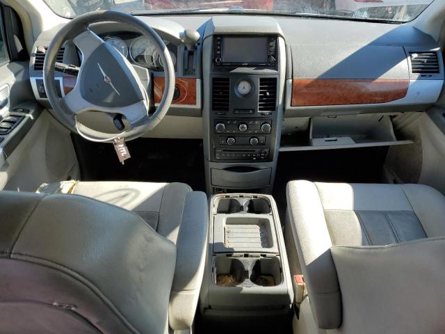 2A8HR54P88R613250 - 2008 CHRYSLER TOWN & COU TOURING SILVER photo 8