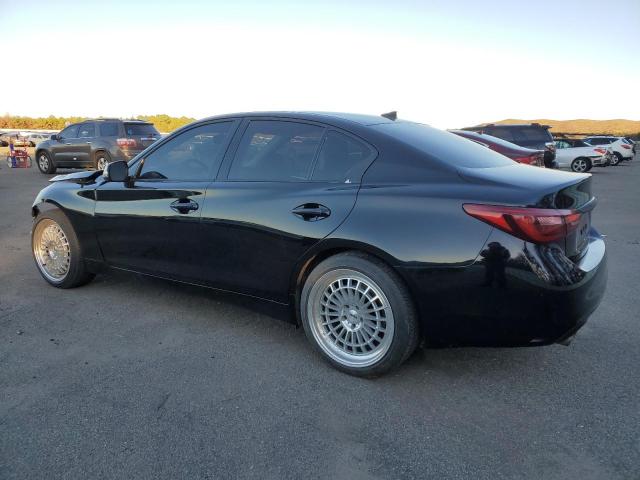 JN1EV7AR8JM441966 - 2018 INFINITI Q50 LUXE BLACK photo 2