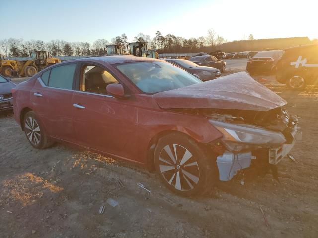 1N4BL4DV6MN356741 - 2021 NISSAN ALTIMA SV RED photo 4