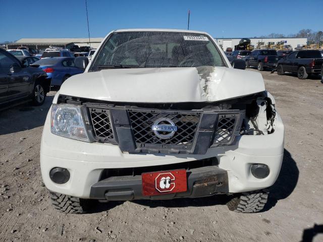 1N6AD0EVXKN881208 - 2019 NISSAN FRONTIER S WHITE photo 5