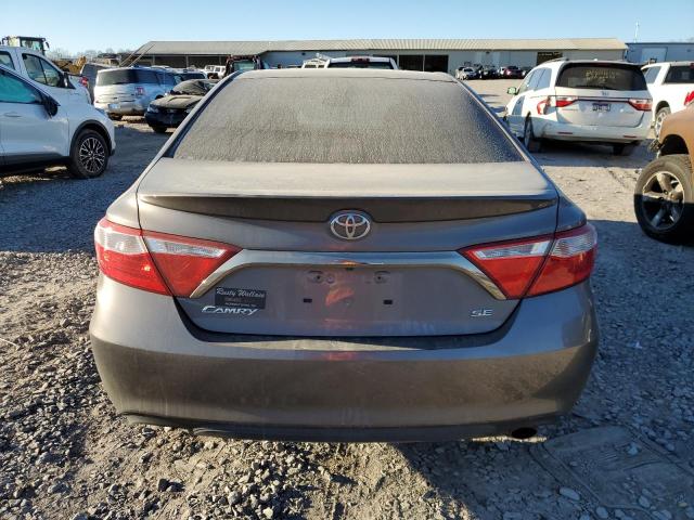 4T1BF1FK2HU340398 - 2017 TOYOTA CAMRY LE GRAY photo 6