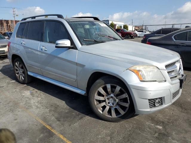 WDCGG8HB3AF472720 - 2010 MERCEDES-BENZ GLK 350 4MATIC SILVER photo 4