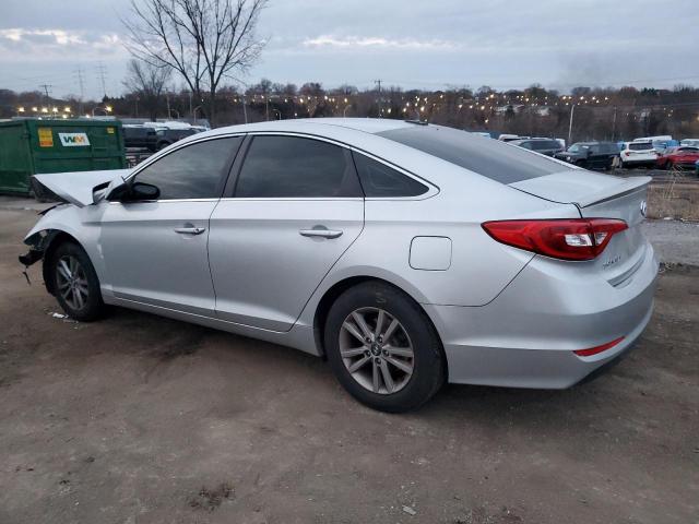 5NPE24AF1FH121450 - 2015 HYUNDAI SONATA SE SILVER photo 2