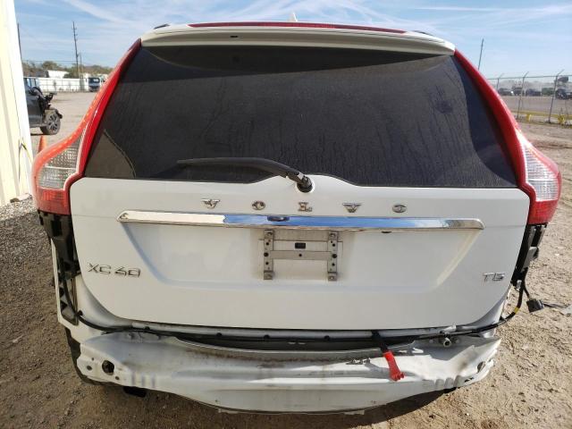 YV440MDR1H2223310 - 2017 VOLVO XC60 T5 DYNAMIC თეთრი ფოტო 6