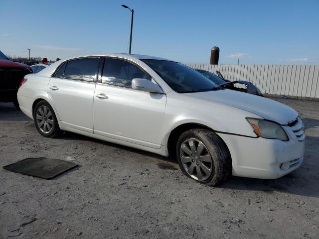 4T1BK36B37U205534 - 2007 TOYOTA AVALON XL WHITE photo 4