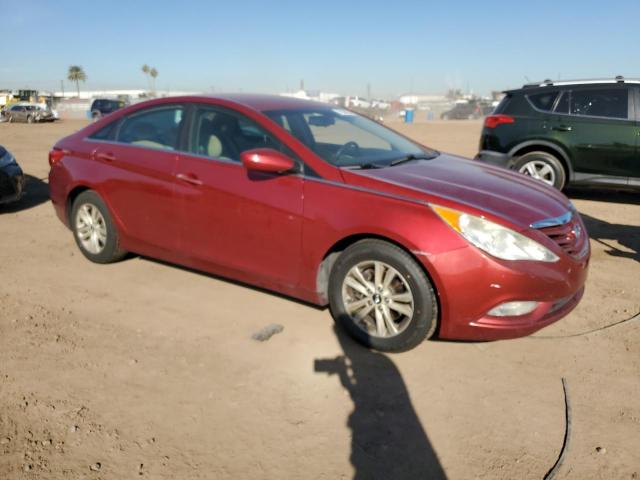 5NPEB4AC5DH611084 - 2013 HYUNDAI SONATA GLS RED photo 4