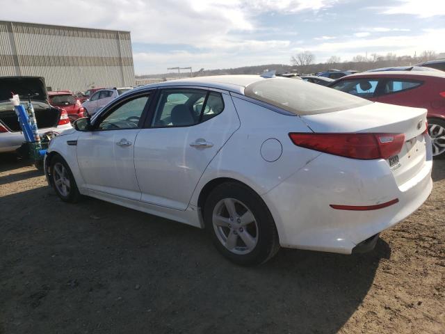 KNAGM4A78F5574845 - 2015 KIA OPTIMA LX WHITE photo 2