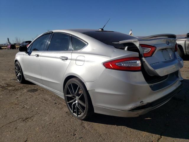 1FA6P0HDXF5113291 - 2015 FORD FUSION SE SILVER photo 2