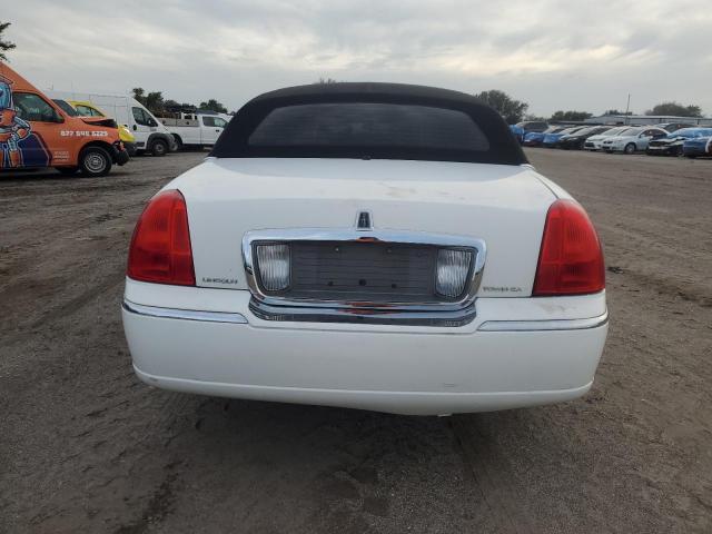 1L1FM88WX6Y637930 - 2006 LINCOLN TOWN CAR EXECUTIVE WHITE photo 6
