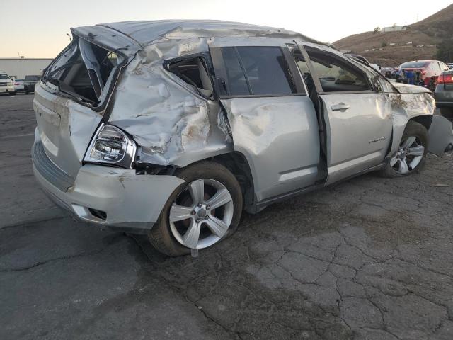 1J4NT1FB9BD142462 - 2011 JEEP COMPASS SPORT SILVER photo 3