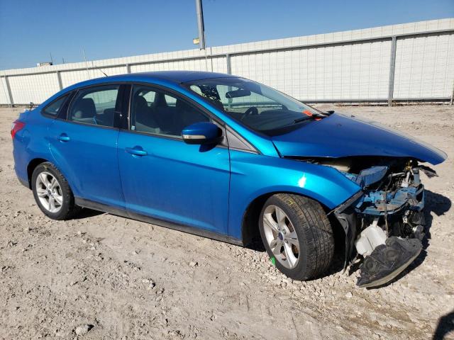 1FADP3F27EL410393 - 2014 FORD FOCUS SE BLUE photo 4