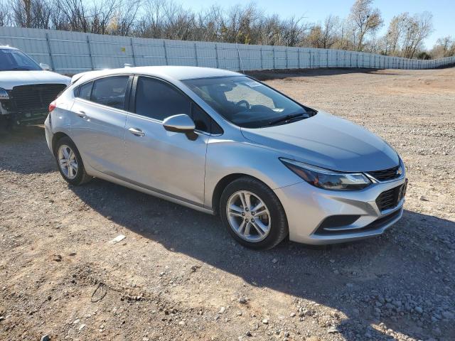 3G1BE6SM4HS590102 - 2017 CHEVROLET CRUZE LT SILVER photo 4