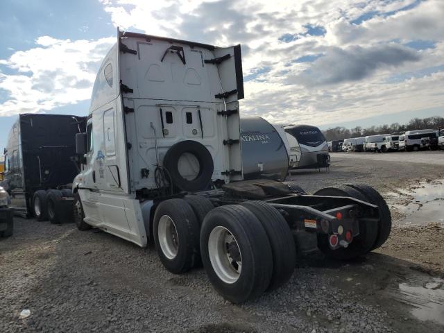 3AKJGLD58ESFK8222 - 2014 FREIGHTLINER CASCADIA 1 WHITE photo 3