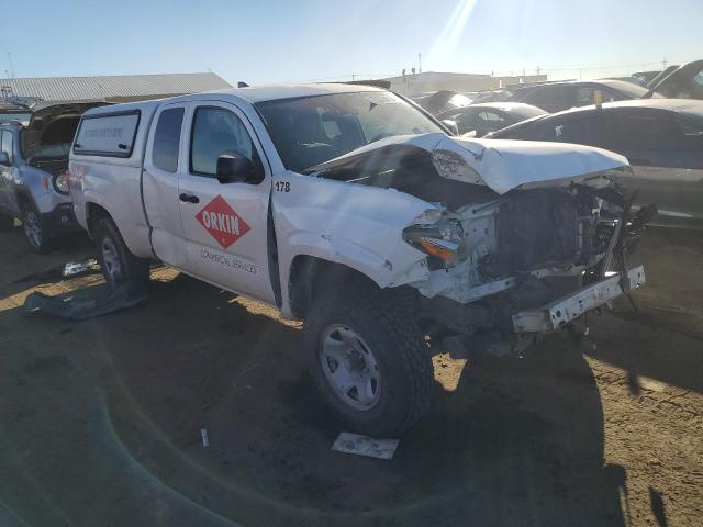 5TFSX5EN0JX059094 - 2018 TOYOTA TACOMA ACCESS CAB WHITE photo 4
