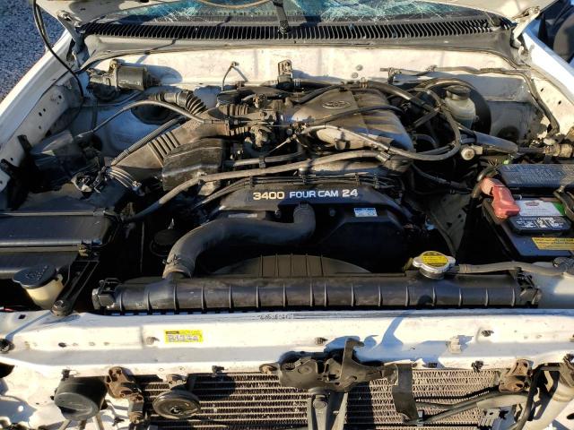 5TEGN92N02Z086765 - 2002 TOYOTA TACOMA DOUBLE CAB PRERUNNER WHITE photo 11