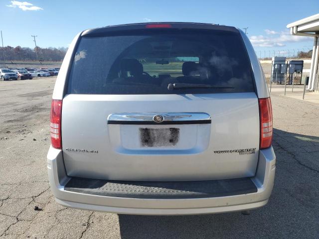 2A4RR5D1XAR235181 - 2010 CHRYSLER TOWN & COU TOURING SILVER photo 6