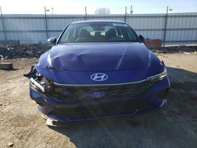 KMHLL4DGXRU665153 - 2024 HYUNDAI ELANTRA SE BLUE photo 5