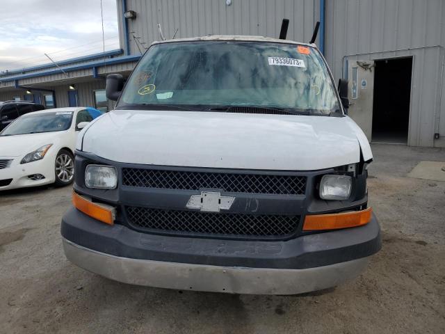 1GCFG15XX71226973 - 2007 CHEVROLET EXPRESS G1 WHITE photo 5