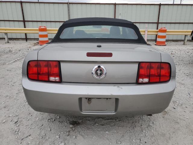 1ZVHT84N685142122 - 2008 FORD MUSTANG GRAY photo 6