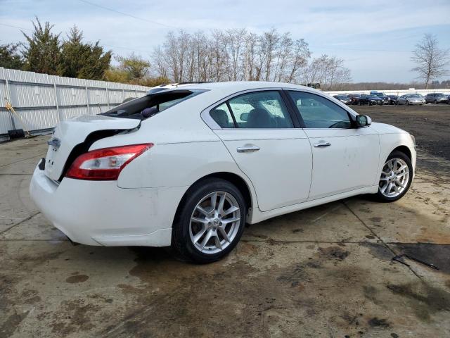 1N4AA5AP6BC856789 - 2011 NISSAN MAXIMA S WHITE photo 3