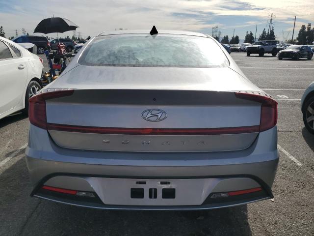 5NPEG4JA4MH074966 - 2021 HYUNDAI SONATA SE SILVER photo 6