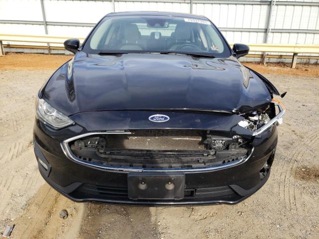 3FA6P0HD7KR213839 - 2019 FORD FUSION SE BLACK photo 5