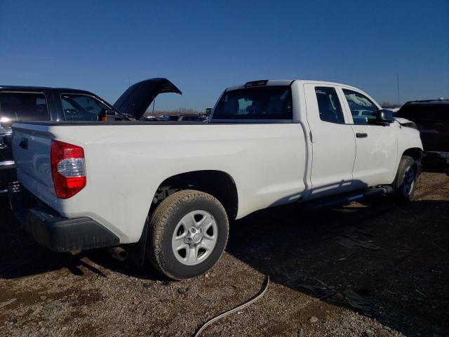 5TFCW5F16JX023767 - 2018 TOYOTA TUNDRA DOUBLE CAB SR/SR5 WHITE photo 3