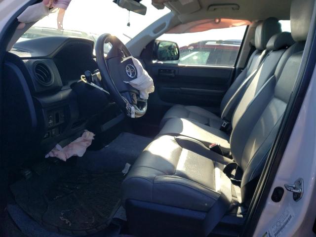 5TFCW5F16JX023767 - 2018 TOYOTA TUNDRA DOUBLE CAB SR/SR5 WHITE photo 7