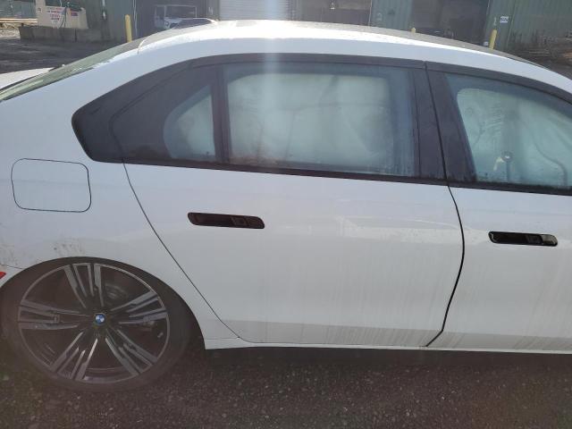 WBA33EJ06PCL49718 - 2023 BMW 760 XI WHITE photo 10