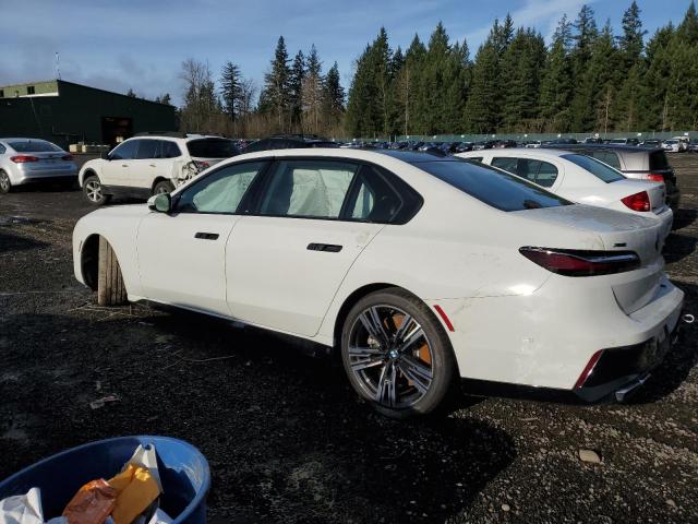 WBA33EJ06PCL49718 - 2023 BMW 760 XI WHITE photo 2