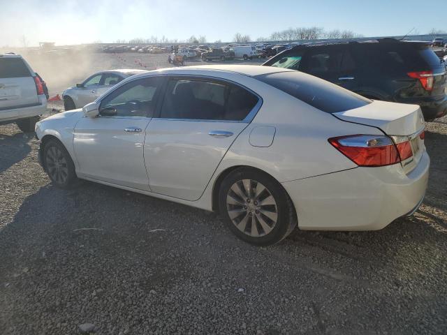 1HGCR2F7XDA105343 - 2013 HONDA ACCORD EX WHITE photo 2