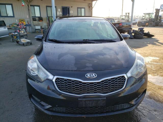 KNAFX4A87G5463930 - 2016 KIA FORTE EX BLACK photo 5