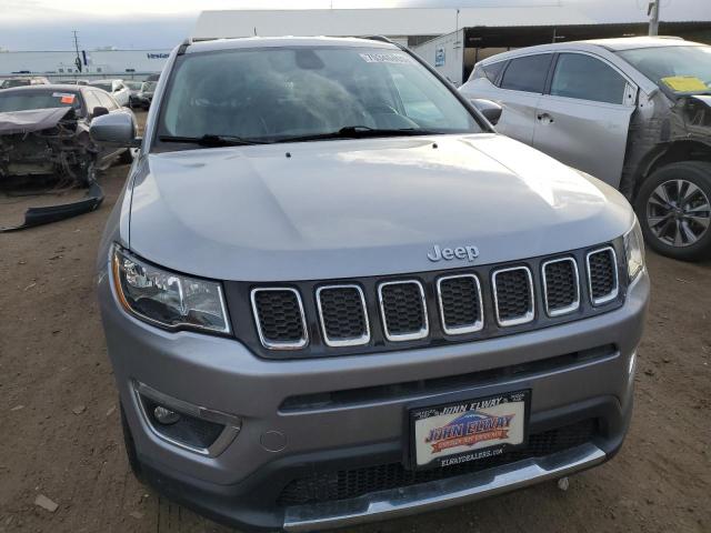 3C4NJDCB1KT620630 - 2019 JEEP COMPASS LIMITED GRAY photo 5