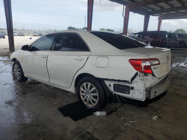 4T4BF1FK0DR285868 - 2013 TOYOTA CAMRY L WHITE photo 2