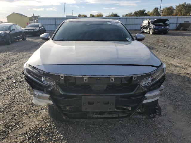 1HGCV1F35KA072803 - 2019 HONDA ACCORD SPORT SILVER photo 5