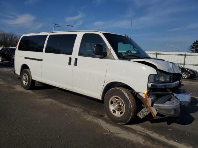 1GAZGPFP6J1183540 - 2018 CHEVROLET EXPRESS G3 LT WHITE photo 4