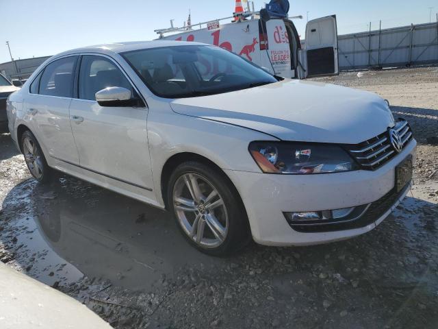 1VWCN7A39DC144986 - 2013 VOLKSWAGEN PASSAT SEL WHITE photo 4