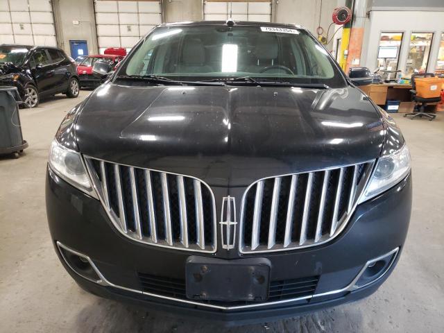 2LMDJ8JK7DBL05609 - 2013 LINCOLN MKX BLACK photo 5