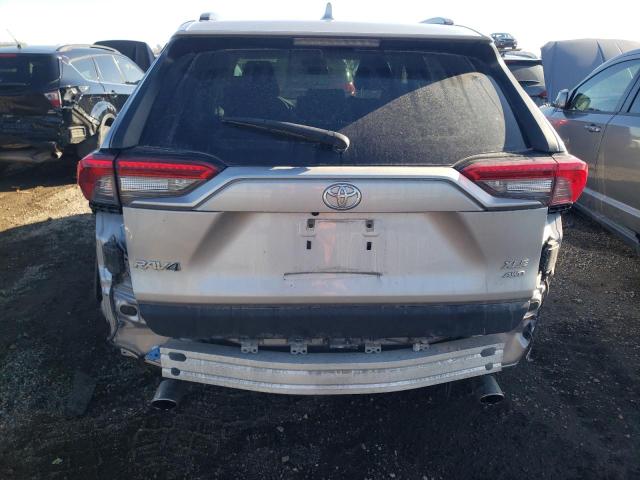 JTMP1RFV2KD510428 - 2019 TOYOTA RAV4 XLE SILVER photo 6