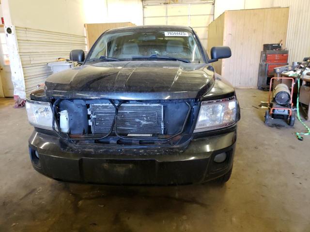 1D7HW48N98S546133 - 2008 DODGE DAKOTA QUAD SLT BLACK photo 5